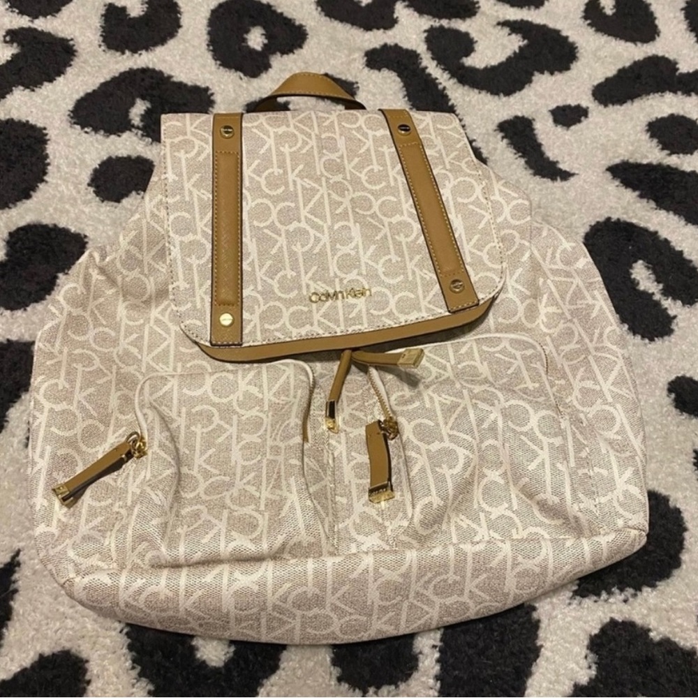 Calvin Klein medium cream/white/tan backpack